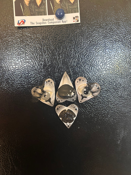 Onyx The Clown Magnet Set